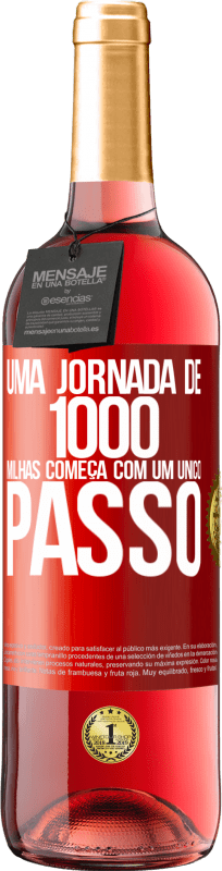 29,95 € | Vinho rosé Edição ROSÉ Uma jornada de mil milhas começa com um único passo Etiqueta Vermelha. Etiqueta personalizável Vinho jovem Colheita 2025 Tempranillo