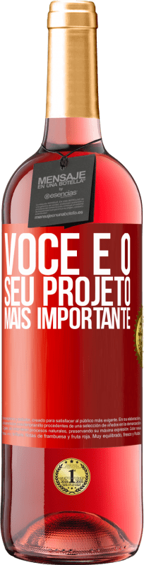 29,95 € Envio grátis | Vinho rosé Edição ROSÉ Você é o seu projeto mais importante Etiqueta Vermelha. Etiqueta personalizável Vinho jovem Colheita 2025 Tempranillo