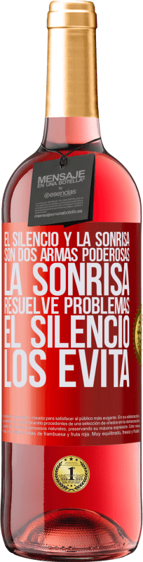 29,95 € | Vino Rosado Edición ROSÉ El silencio y la sonrisa son dos armas poderosas. La sonrisa resuelve problemas, el silencio los evita Etiqueta Roja. Etiqueta personalizable Vino joven Cosecha 2024 Tempranillo