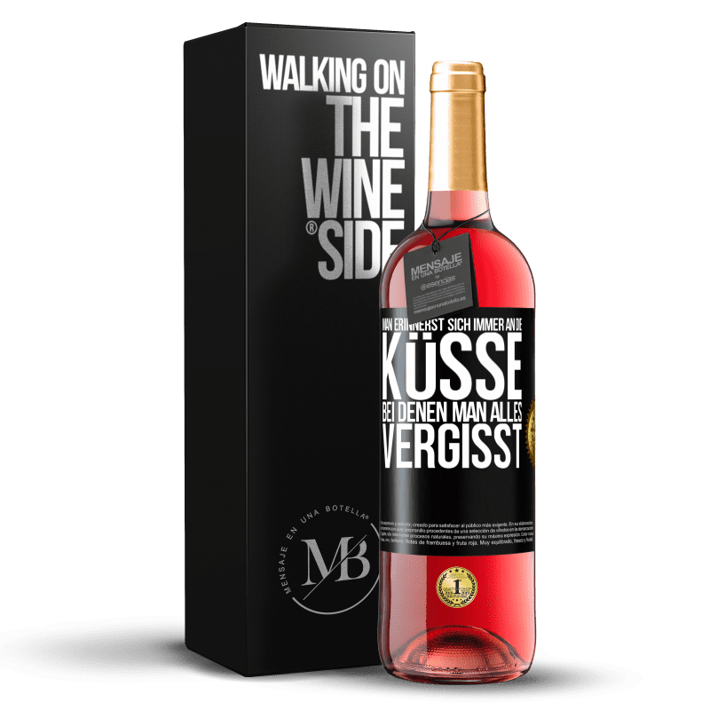 29,95 € Kostenloser Versand | Roséwein ROSÉ Ausgabe Man erinnerst sich immer an die Küsse, bei denen man alles vergisst Schwarzes Etikett. Anpassbares Etikett Junger Wein Ernte 2024 Tempranillo