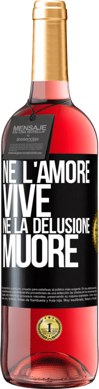 29,95 € Spedizione Gratuita | Vino rosato Edizione ROSÉ Né l'amore vive, né la delusione muore Etichetta Nera. Etichetta personalizzabile Vino giovane Raccogliere 2025 Tempranillo