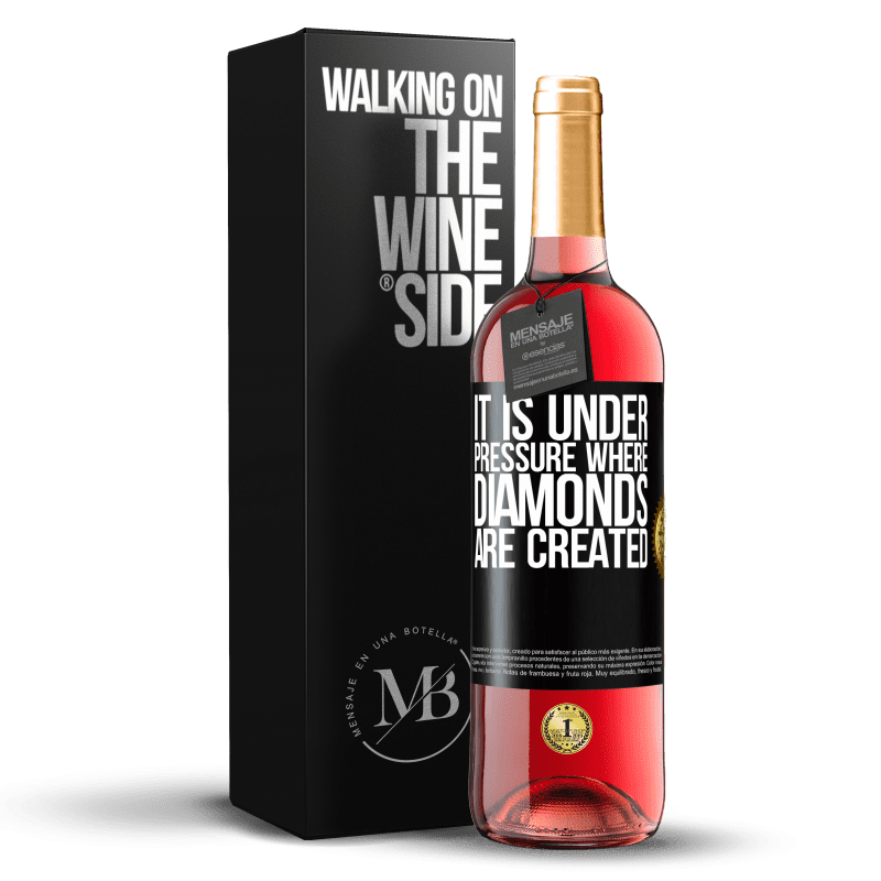 29,95 € Free Shipping | Rosé Wine ROSÉ Edition It is under pressure where diamonds are created Black Label. Customizable label Young wine Harvest 2021 Tempranillo