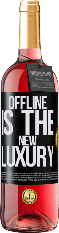 29,95 € Envío gratis | Vino Rosado Edición ROSÉ Offline is the new luxury Etiqueta Negra. Etiqueta personalizable Vino joven Cosecha 2024 Tempranillo