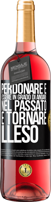 29,95 € Spedizione Gratuita | Vino rosato Edizione ROSÉ Perdonare è essere in grado di andare nel passato e tornare illeso Etichetta Nera. Etichetta personalizzabile Vino giovane Raccogliere 2025 Tempranillo