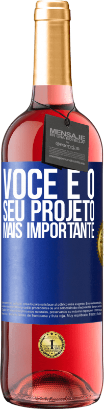 29,95 € Envio grátis | Vinho rosé Edição ROSÉ Você é o seu projeto mais importante Etiqueta Azul. Etiqueta personalizável Vinho jovem Colheita 2023 Tempranillo