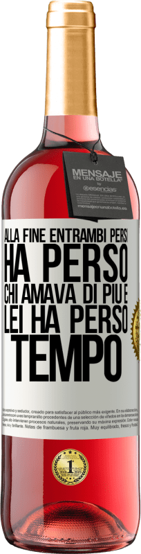 29,95 € | Vino rosato Edizione ROSÉ Alla fine, entrambi persi. Ha perso chi amava di più e lei ha perso tempo Etichetta Bianca. Etichetta personalizzabile Vino giovane Raccogliere 2024 Tempranillo