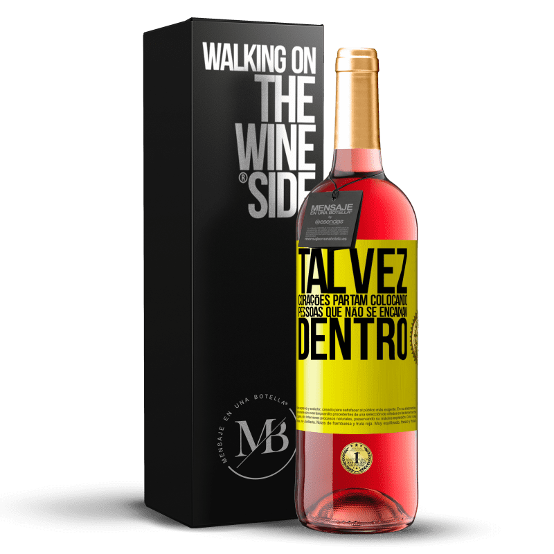 29,95 € Envio grátis | Vinho rosé Edição ROSÉ Talvez corações partam colocando pessoas que não se encaixam dentro Etiqueta Amarela. Etiqueta personalizável Vinho jovem Colheita 2024 Tempranillo