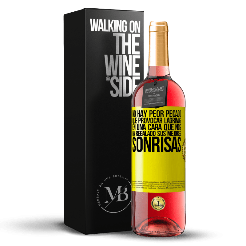 29,95 € Envío gratis | Vino Rosado Edición ROSÉ No hay peor pecado que provocar lágrimas en una cara que nos ha regalado sus mejores sonrisas Etiqueta Amarilla. Etiqueta personalizable Vino joven Cosecha 2023 Tempranillo