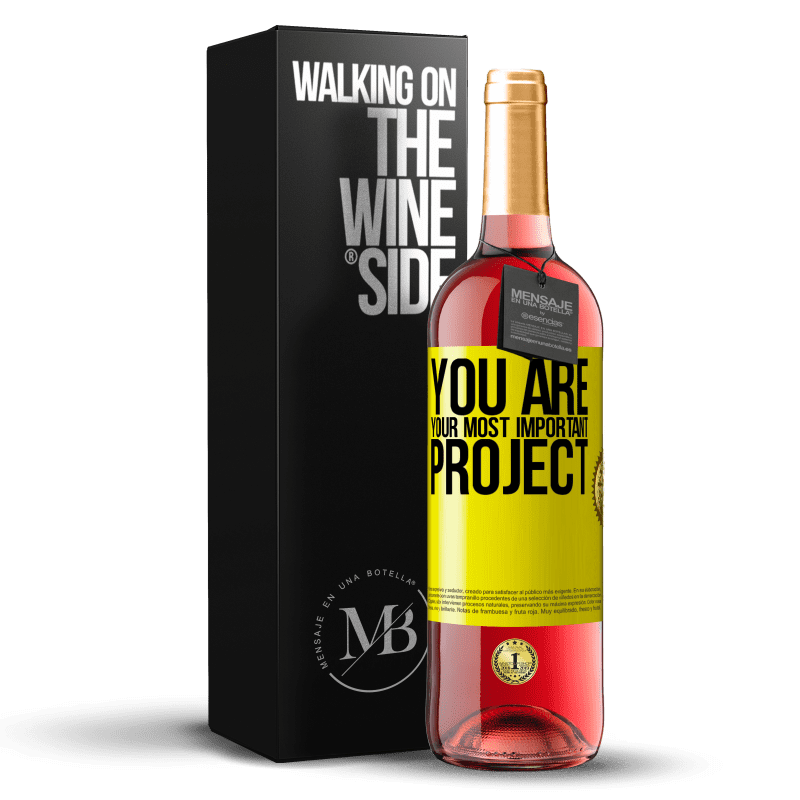 29,95 € Бесплатная доставка | Розовое вино Издание ROSÉ Вы ваш самый важный проект Желтая этикетка. Настраиваемая этикетка Молодое вино Урожай 2023 Tempranillo