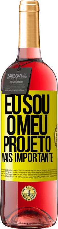 29,95 € Envio grátis | Vinho rosé Edição ROSÉ Eu sou o meu projeto mais importante Etiqueta Amarela. Etiqueta personalizável Vinho jovem Colheita 2025 Tempranillo
