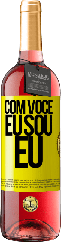 29,95 € Envio grátis | Vinho rosé Edição ROSÉ Com você eu sou eu Etiqueta Amarela. Etiqueta personalizável Vinho jovem Colheita 2025 Tempranillo