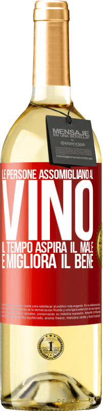 29,95 € | Vino bianco Edizione WHITE Le persone assomigliano al vino. Il tempo aspira il male e migliora il bene Etichetta Rossa. Etichetta personalizzabile Vino giovane Raccogliere 2025 Verdejo