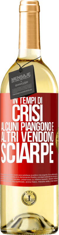 29,95 € | Vino bianco Edizione WHITE In tempi di crisi, alcuni piangono e altri vendono sciarpe Etichetta Rossa. Etichetta personalizzabile Vino giovane Raccogliere 2025 Verdejo