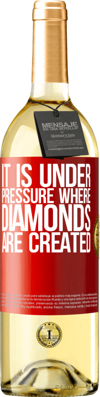 29,95 € Free Shipping | White Wine WHITE Edition It is under pressure where diamonds are created Red Label. Customizable label Young wine Harvest 2025 Verdejo