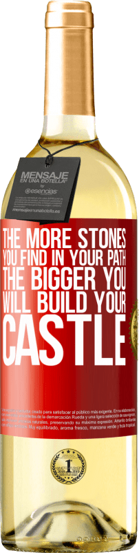 29,95 € | White Wine WHITE Edition The more stones you find in your path, the bigger you will build your castle Red Label. Customizable label Young wine Harvest 2023 Verdejo