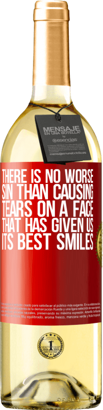 29,95 € Free Shipping | White Wine WHITE Edition There is no worse sin than causing tears on a face that has given us its best smiles Red Label. Customizable label Young wine Harvest 2025 Verdejo