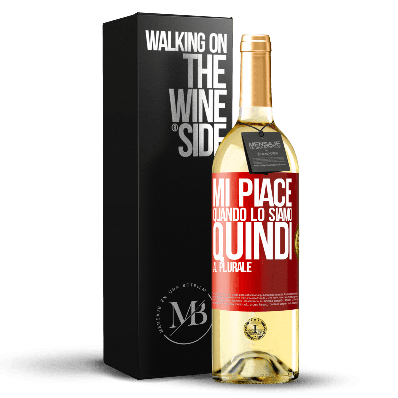 29,95 € Spedizione Gratuita | Vino bianco Edizione WHITE Mi piace quando lo siamo. Quindi al plurale Etichetta Rossa. Etichetta personalizzabile Vino giovane Raccogliere 2024 Verdejo