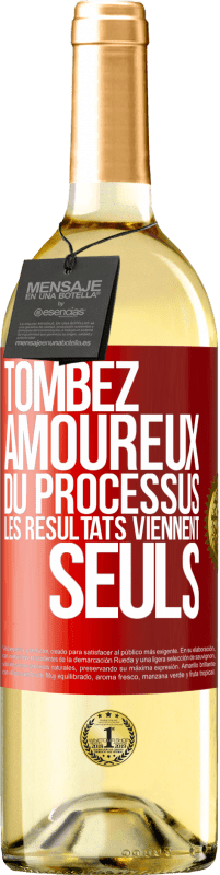 29,95 € | Vin blanc Édition WHITE Tombez amoureux du processus, les résultats viennent seuls Étiquette Rouge. Étiquette personnalisable Vin jeune Récolte 2023 Verdejo