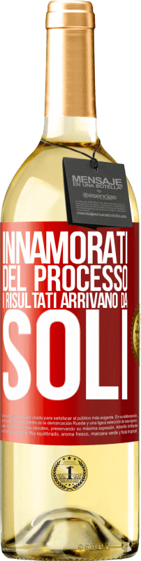 29,95 € | Vino bianco Edizione WHITE Innamorati del processo, i risultati arrivano da soli Etichetta Rossa. Etichetta personalizzabile Vino giovane Raccogliere 2024 Verdejo