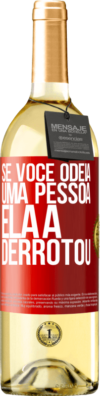 29,95 € | Vinho branco Edição WHITE Se você odeia uma pessoa, ela a derrotou Etiqueta Vermelha. Etiqueta personalizável Vinho jovem Colheita 2024 Verdejo