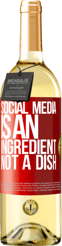 29,95 € | Белое вино Издание WHITE Социальные медиа это ингредиент, а не блюдо Красная метка. Настраиваемая этикетка Молодое вино Урожай 2023 Verdejo