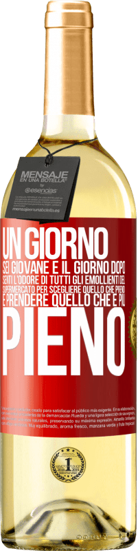 29,95 € | Vino bianco Edizione WHITE Un giorno sei giovane e il giorno dopo, senti l'odore di tutti gli emollienti del supermercato per scegliere quello che Etichetta Rossa. Etichetta personalizzabile Vino giovane Raccogliere 2024 Verdejo