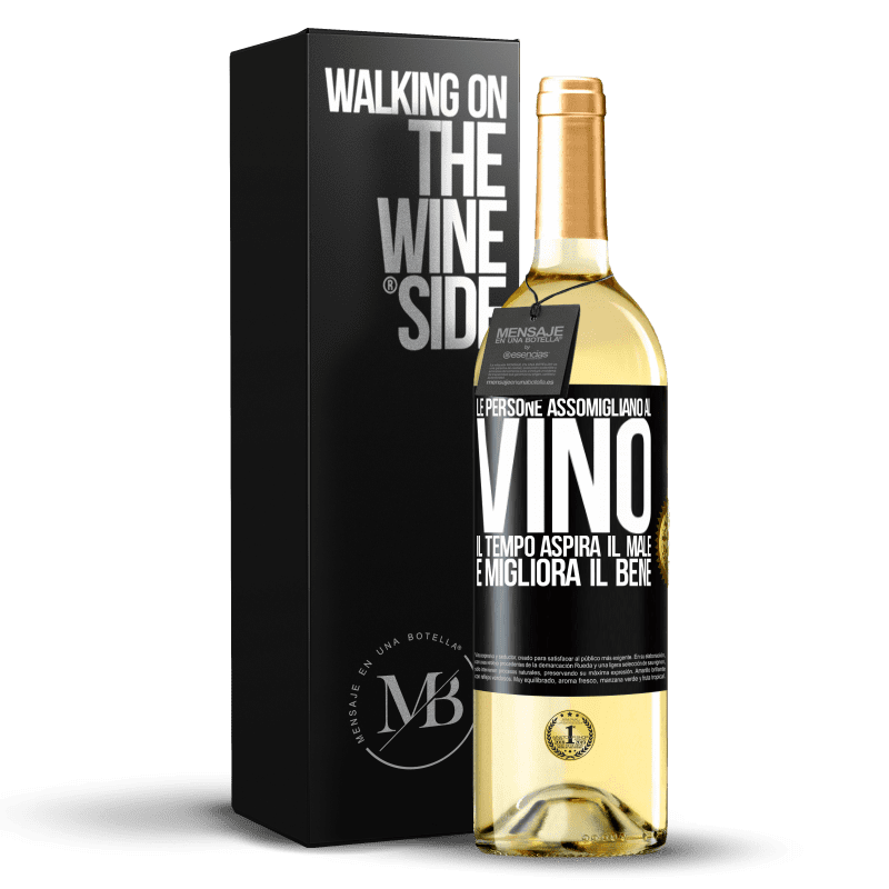 29,95 € Spedizione Gratuita | Vino bianco Edizione WHITE Le persone assomigliano al vino. Il tempo aspira il male e migliora il bene Etichetta Nera. Etichetta personalizzabile Vino giovane Raccogliere 2025 Verdejo
