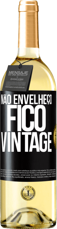 29,95 € | Vinho branco Edição WHITE Não envelheço, fico vintage Etiqueta Preta. Etiqueta personalizável Vinho jovem Colheita 2024 Verdejo