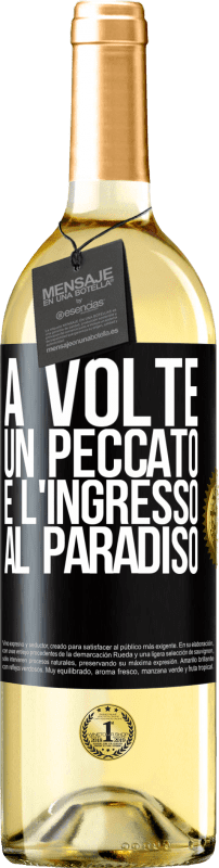 29,95 € Spedizione Gratuita | Vino bianco Edizione WHITE A volte un peccato è l'ingresso al paradiso Etichetta Nera. Etichetta personalizzabile Vino giovane Raccogliere 2025 Verdejo