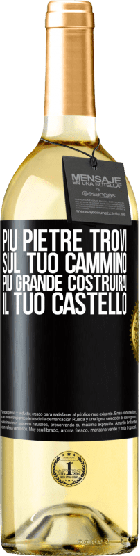 29,95 € Spedizione Gratuita | Vino bianco Edizione WHITE Più pietre trovi sul tuo cammino, più grande costruirai il tuo castello Etichetta Nera. Etichetta personalizzabile Vino giovane Raccogliere 2025 Verdejo