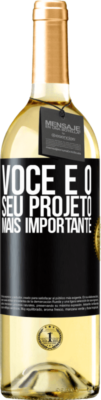 29,95 € | Vinho branco Edição WHITE Você é o seu projeto mais importante Etiqueta Preta. Etiqueta personalizável Vinho jovem Colheita 2024 Verdejo