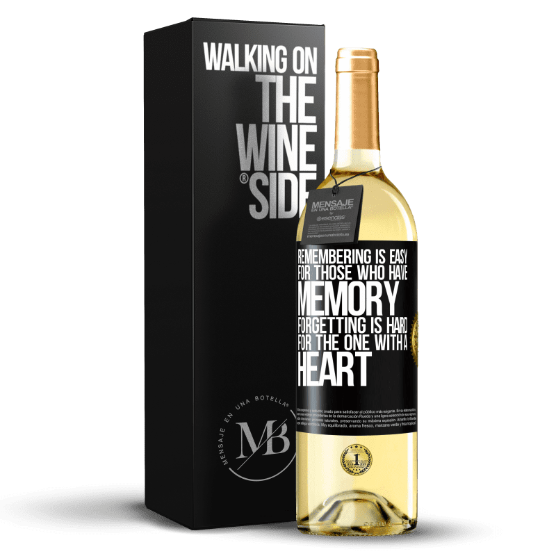 29,95 € Free Shipping | White Wine WHITE Edition Remembering is easy for those who have memory. Forgetting is hard for the one with a heart Black Label. Customizable label Young wine Harvest 2024 Verdejo