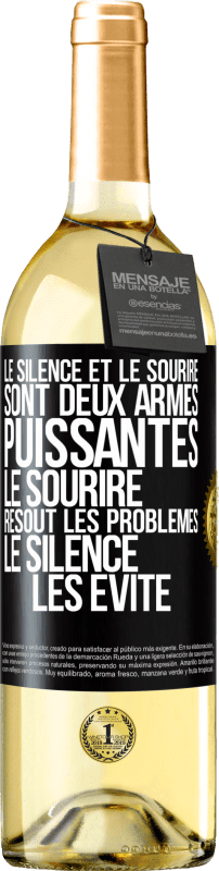 29,95 € | Vin blanc Édition WHITE Le silence et le sourire sont deux armes puissantes. Le sourire résout les problèmes, le silence les évite Étiquette Noire. Étiquette personnalisable Vin jeune Récolte 2024 Verdejo