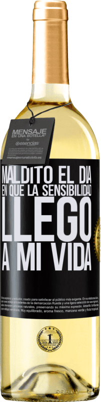 29,95 € | Vino Blanco Edición WHITE Maldito el día en que la sensibilidad llegó a mi vida Etiqueta Negra. Etiqueta personalizable Vino joven Cosecha 2023 Verdejo