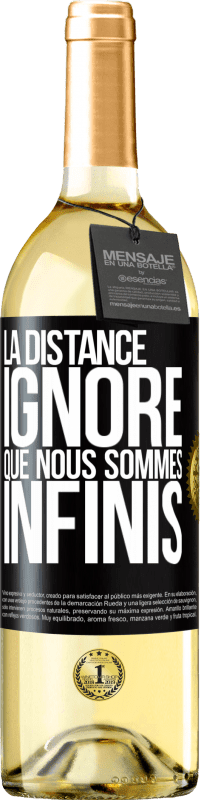 29,95 € Envoi gratuit | Vin blanc Édition WHITE La distance ignore que nous sommes infinis Étiquette Noire. Étiquette personnalisable Vin jeune Récolte 2024 Verdejo