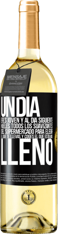 29,95 € | Vino Blanco Edición WHITE Un día eres joven y al día siguiente, hueles todos los suavizantes del supermercado para elegir el que te llevas y coges el Etiqueta Negra. Etiqueta personalizable Vino joven Cosecha 2024 Verdejo