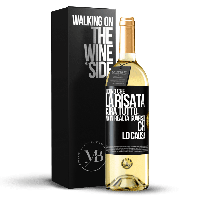 29,95 € Spedizione Gratuita | Vino bianco Edizione WHITE Dicono che la risata cura tutto, ma in realtà guarisce chi lo causa Etichetta Nera. Etichetta personalizzabile Vino giovane Raccogliere 2023 Verdejo