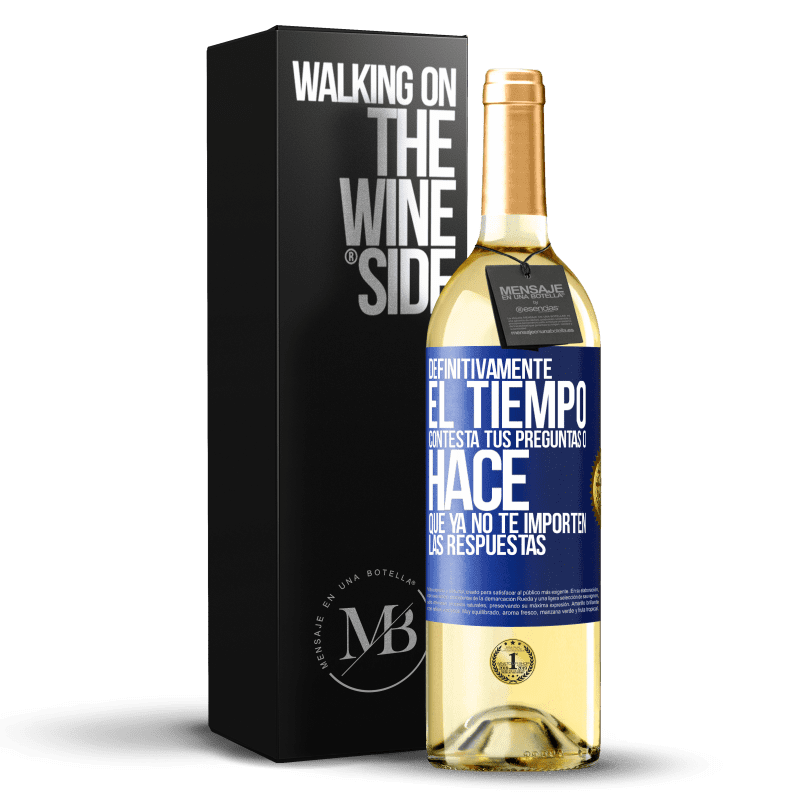 29,95 € Envío gratis | Vino Blanco Edición WHITE Definitivamente el tiempo contesta tus preguntas o hace que ya no te importen las respuestas Etiqueta Azul. Etiqueta personalizable Vino joven Cosecha 2024 Verdejo