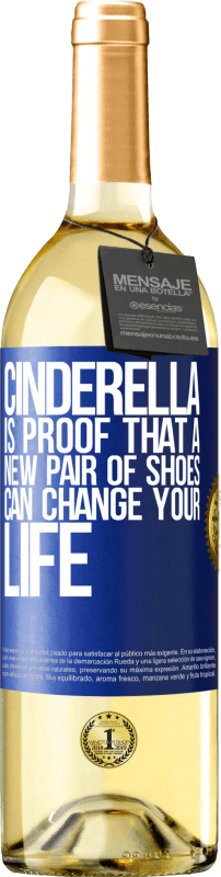29,95 € | Белое вино Издание WHITE Золушка является доказательством того, что новая пара обуви может изменить вашу жизнь Синяя метка. Настраиваемая этикетка Молодое вино Урожай 2023 Verdejo