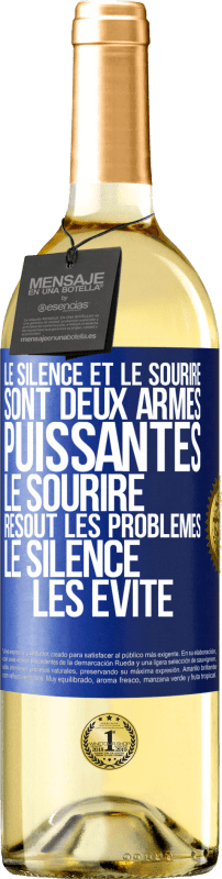 29,95 € | Vin blanc Édition WHITE Le silence et le sourire sont deux armes puissantes. Le sourire résout les problèmes, le silence les évite Étiquette Bleue. Étiquette personnalisable Vin jeune Récolte 2024 Verdejo