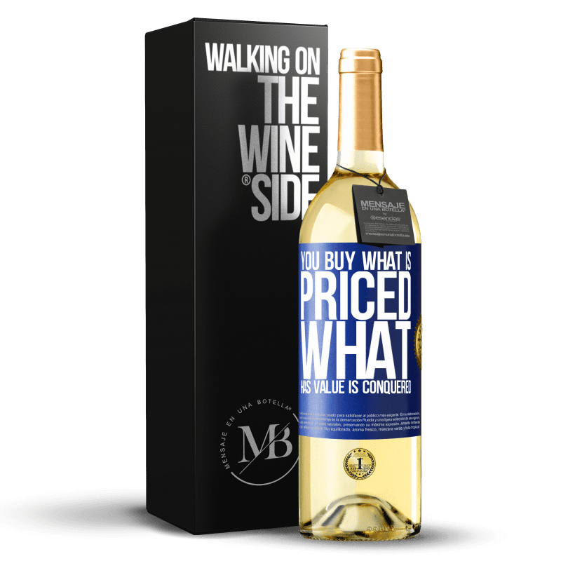 29,95 € Бесплатная доставка | Белое вино Издание WHITE Вы покупаете то, что оценено. Что имеет значение побеждено Синяя метка. Настраиваемая этикетка Молодое вино Урожай 2023 Verdejo
