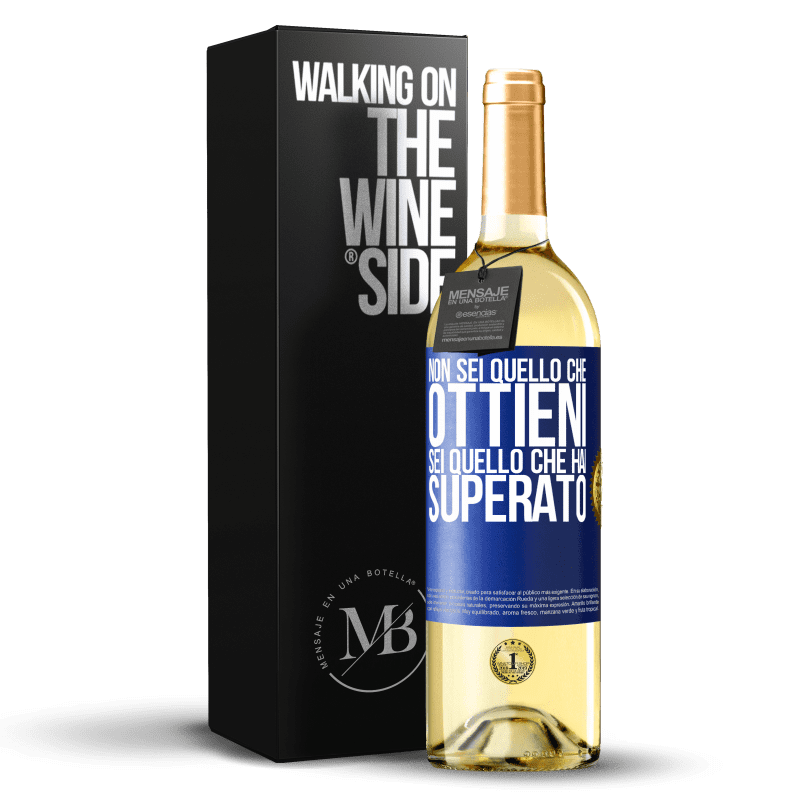 29,95 € Spedizione Gratuita | Vino bianco Edizione WHITE Non sei quello che ottieni. Sei quello che hai superato Etichetta Blu. Etichetta personalizzabile Vino giovane Raccogliere 2025 Verdejo