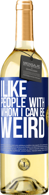 29,95 € | 白ワイン WHITEエディション 私は奇妙なことができる人が好きです 青いタグ. カスタマイズ可能なラベル 若いワイン 収穫 2023 Verdejo