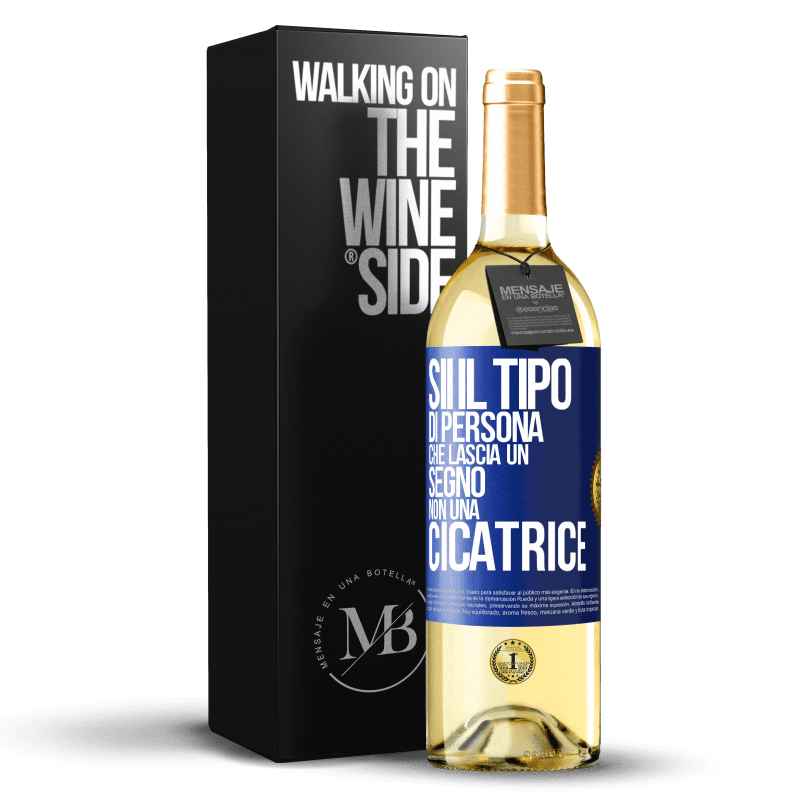 29,95 € Spedizione Gratuita | Vino bianco Edizione WHITE Sii il tipo di persona che lascia un segno, non una cicatrice Etichetta Blu. Etichetta personalizzabile Vino giovane Raccogliere 2023 Verdejo