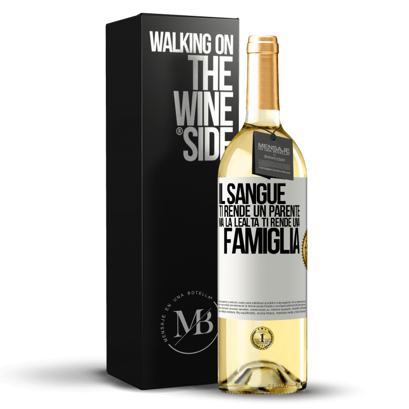 29,95 € Spedizione Gratuita | Vino bianco Edizione WHITE Il sangue ti rende un parente, ma la lealtà ti rende una famiglia Etichetta Bianca. Etichetta personalizzabile Vino giovane Raccogliere 2024 Verdejo