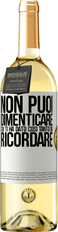 29,95 € Spedizione Gratuita | Vino bianco Edizione WHITE Non puoi dimenticare chi ti ha dato così tanto da ricordare Etichetta Bianca. Etichetta personalizzabile Vino giovane Raccogliere 2025 Verdejo