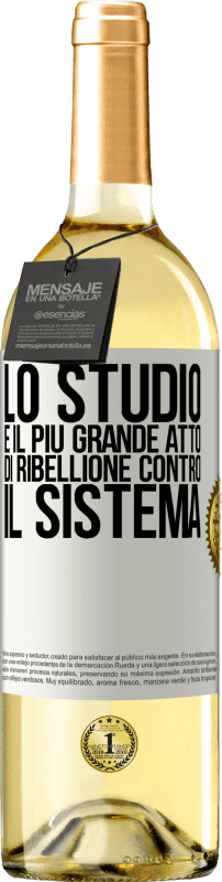 «Lo studio è il più grande atto di ribellione contro il sistema» Edizione WHITE