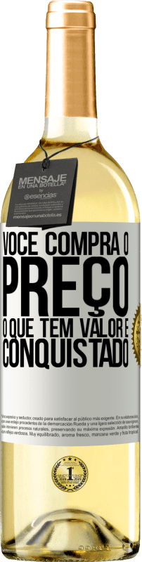 29,95 € Envio grátis | Vinho branco Edição WHITE Você compra o preço. O que tem valor é conquistado Etiqueta Branca. Etiqueta personalizável Vinho jovem Colheita 2023 Verdejo