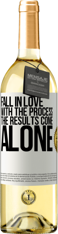 29,95 € | White Wine WHITE Edition Fall in love with the process, the results come alone White Label. Customizable label Young wine Harvest 2024 Verdejo