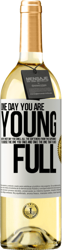 29,95 € 免费送货 | 白葡萄酒 WHITE版 有一天你还年轻，第二天，你闻到了超市里所有的软化剂，选择了一种，然后服用了最柔软的一种 白标. 可自定义的标签 青年酒 收成 2023 Verdejo
